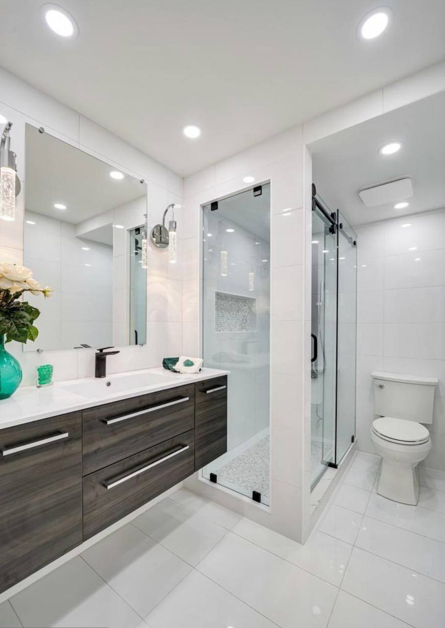 Sophisticated Master Bath